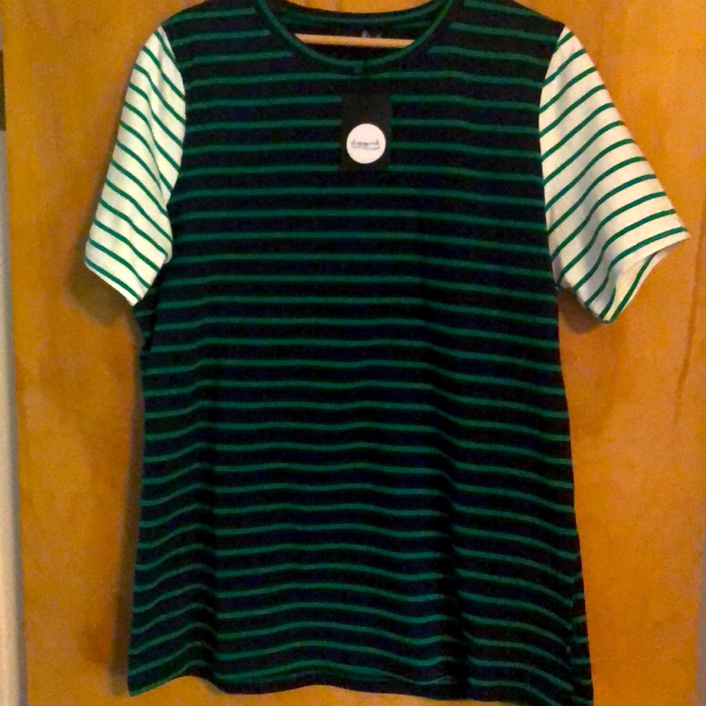 NWT Ampersand SS Tee XXL